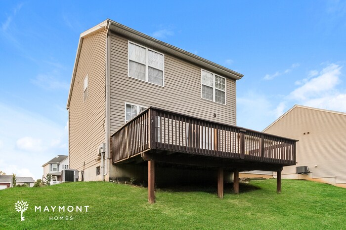 Building Photo - 2211 Scheper Ct