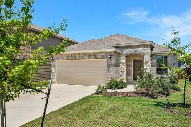 Building Photo - 216 The Duke Dr