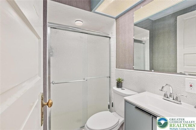 Building Photo - 1505-1509 Hamilton Street Unit Unit 2