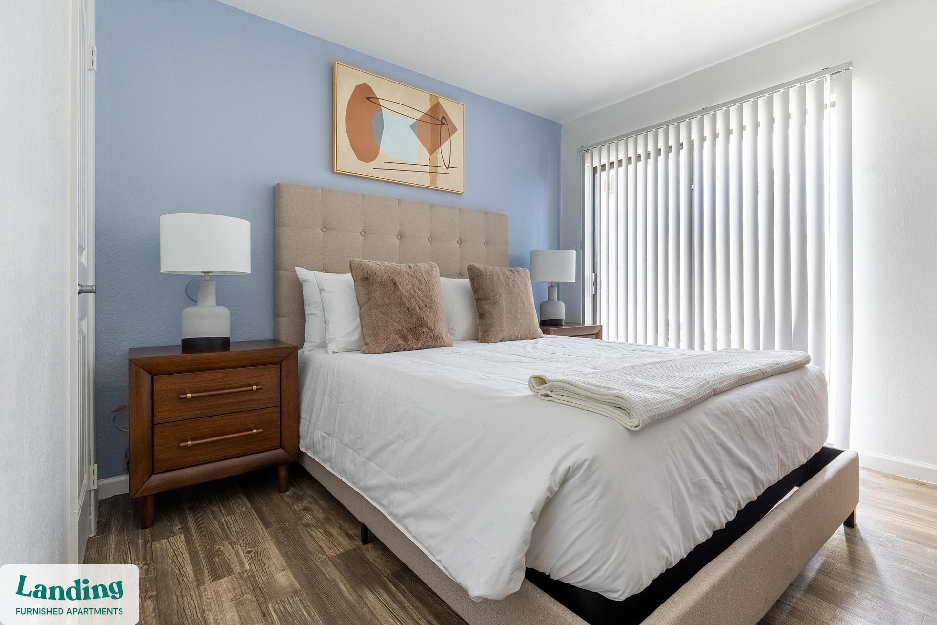 Building Photo - 5704 W Thomas Rd