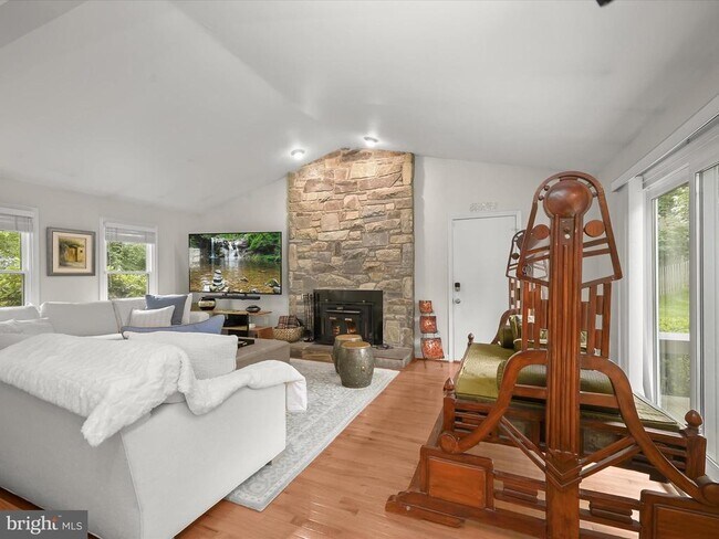 Building Photo - 7704 Zulima Ct