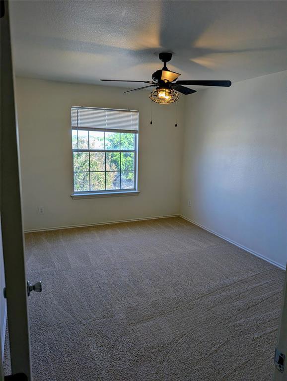 Building Photo - 1209 Amberwood Loop