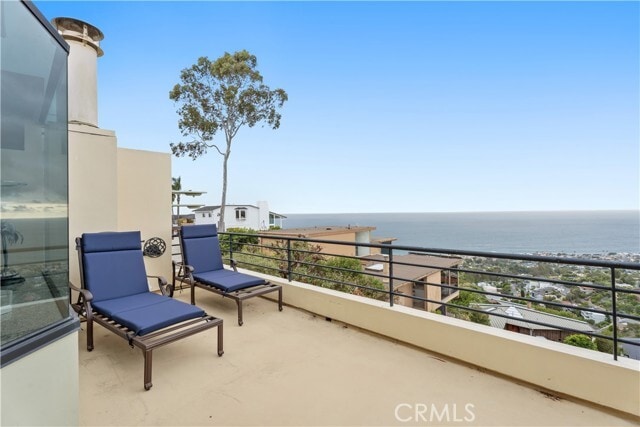 Building Photo - 1351 La Mirada St