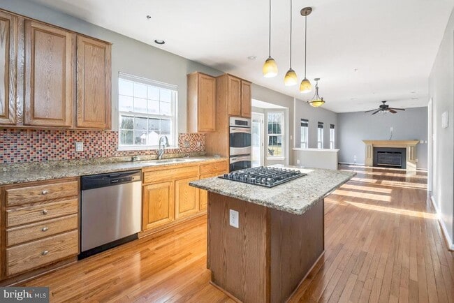 Building Photo - 17013 Birch Leaf Terrace