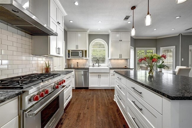 Building Photo - 6304 Indian Canyon Dr