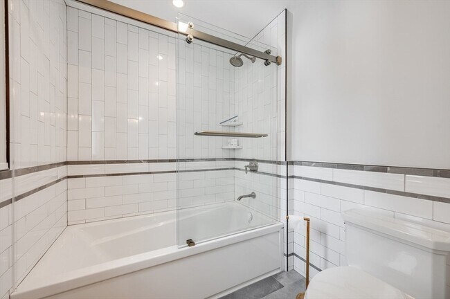 Building Photo - 6 Stanwood Pt