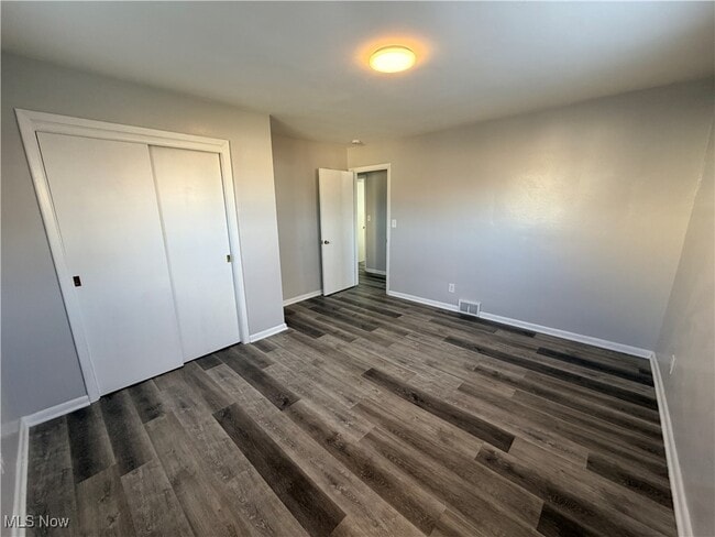 Building Photo - 1334 Aberdeen Ave