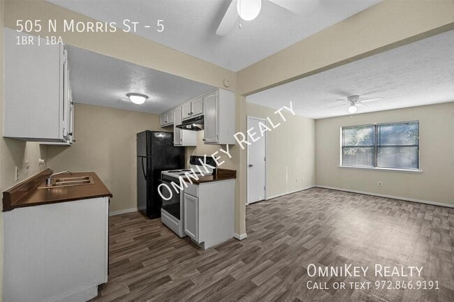 Building Photo - 505 N Morris St