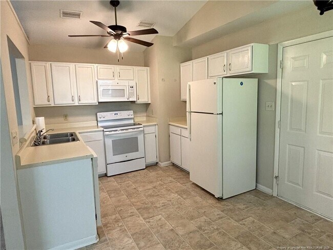 Building Photo - 1791 Arrow Ridge Way
