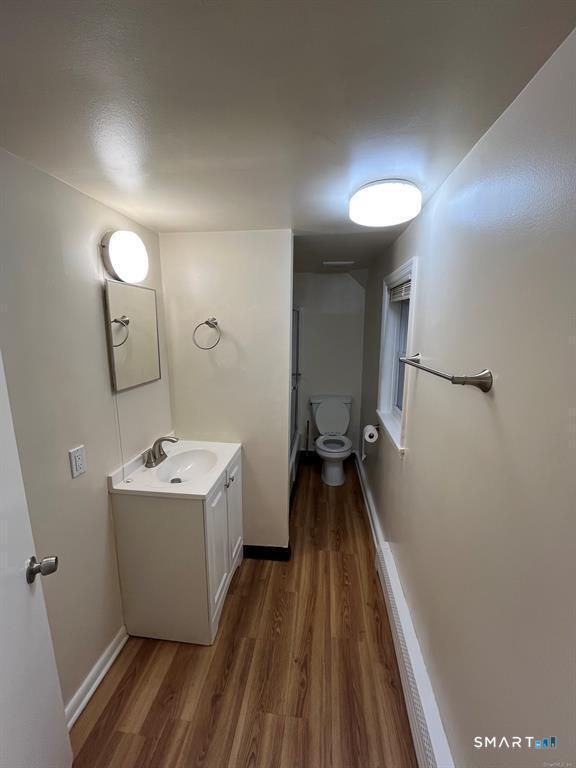 Building Photo - 6 Pleasant St