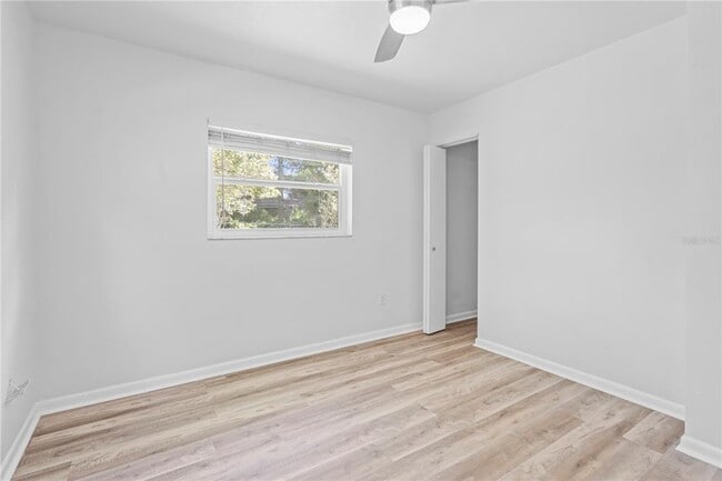 Building Photo - 3820 NW 15 Ave