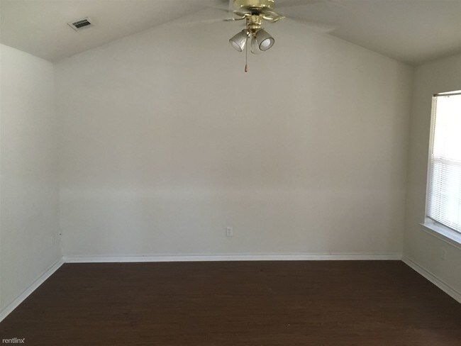 Building Photo - 3705 Oldenburg Ln