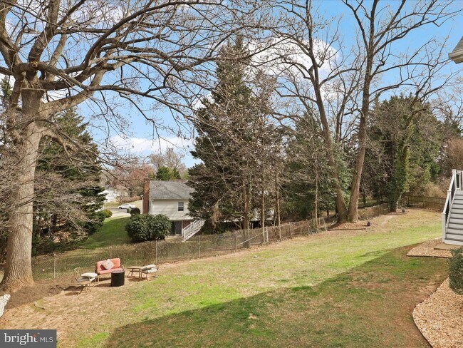 Building Photo - 4407 Jayson Ln