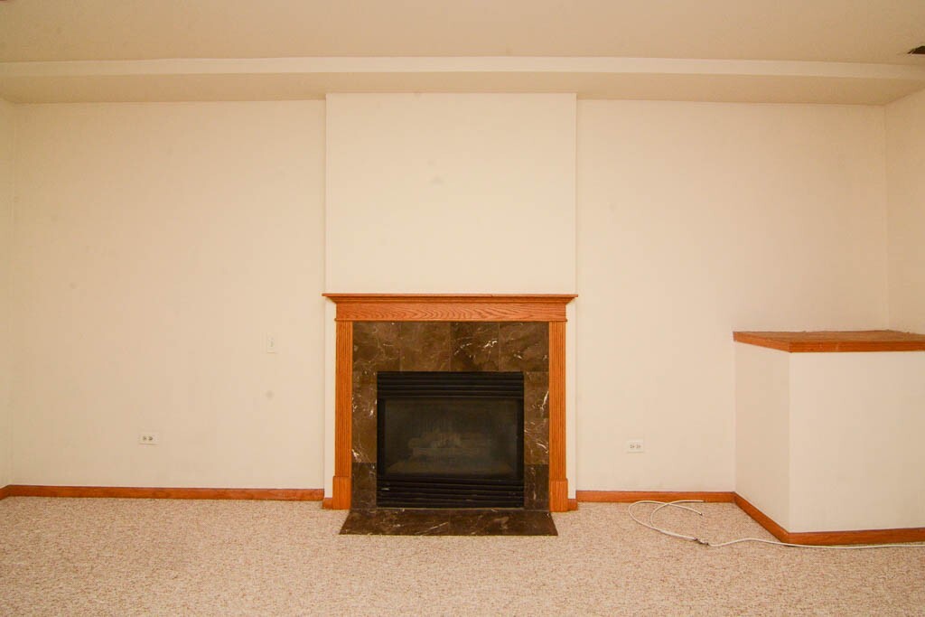 Building Photo - 920 N Paulina St