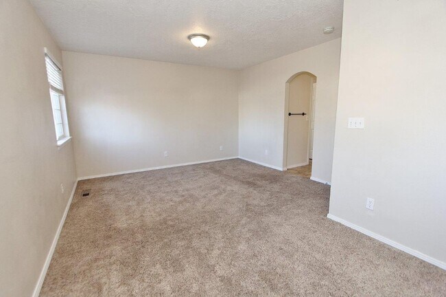Building Photo - 1803 W Mulhuland Ct