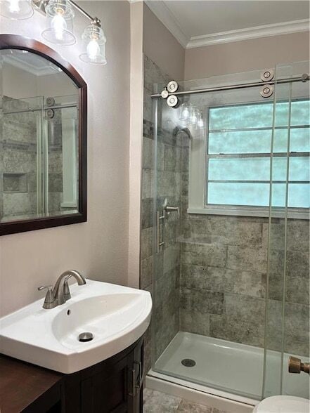 Building Photo - 2507 Jonquil St