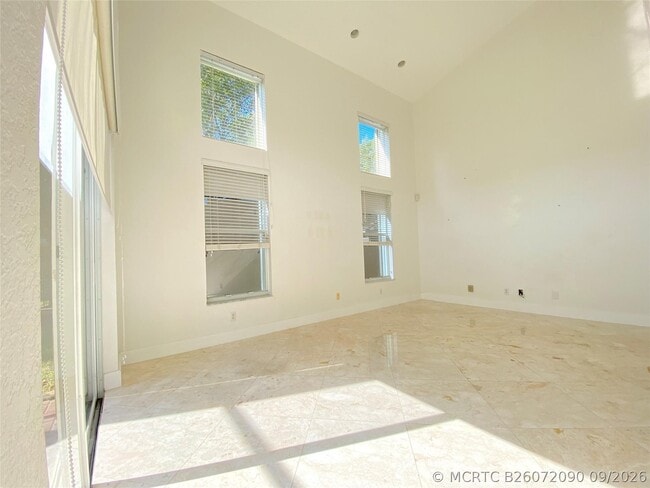 Building Photo - 5830 NW 119th Dr