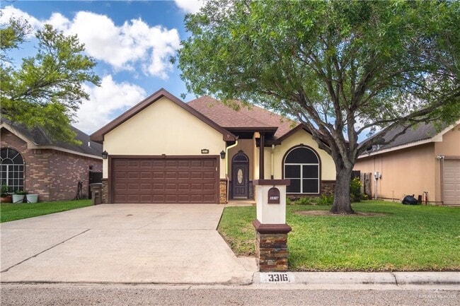 Primary Photo - 3316 Zoe Ave