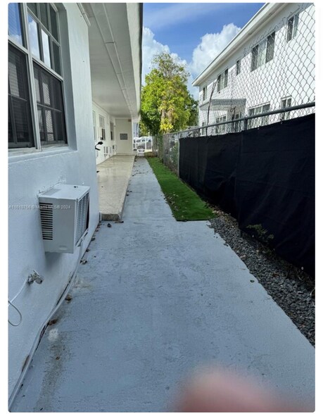 Building Photo - 735-783 83rd St