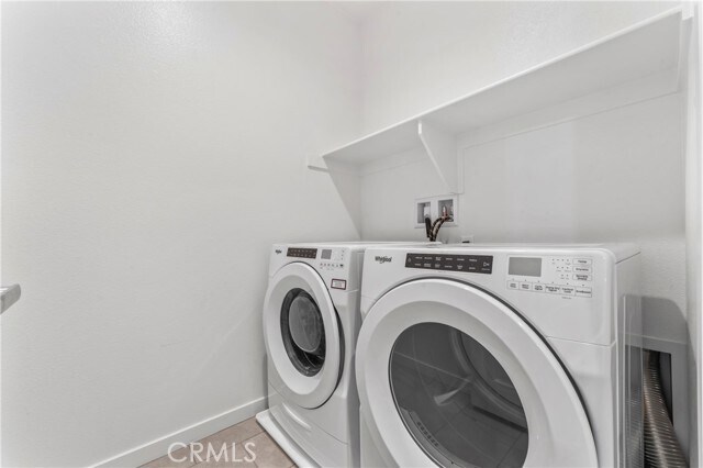 Building Photo - 28649 Jardineras Dr