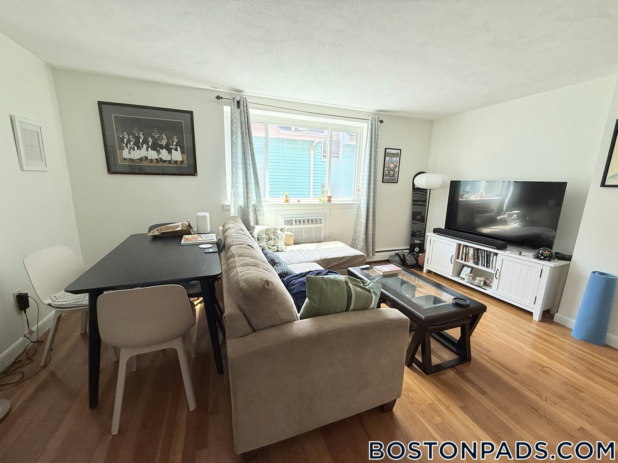 Building Photo - 135 Inman St