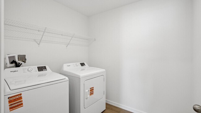 Building Photo - Angeline Community