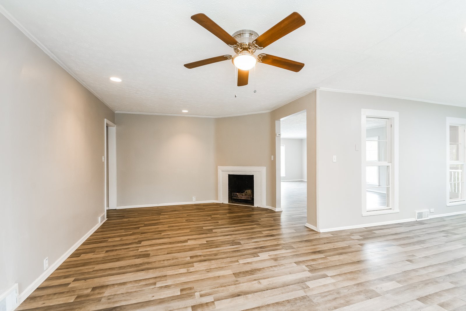 Building Photo - 1030 Crane Ct