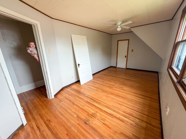 Building Photo - 609 N Edmunds St
