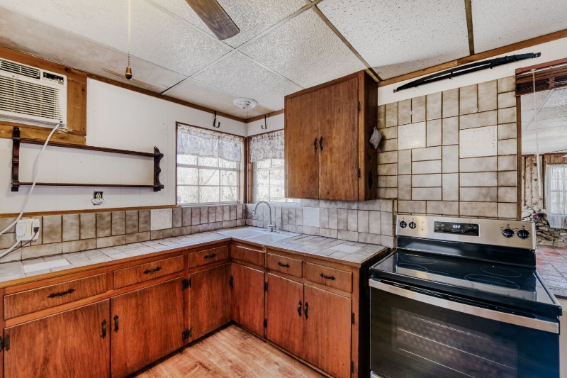 Building Photo - 187 River Oaks Dr