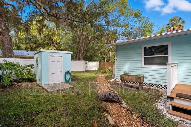 Building Photo - 750 NE 2nd Ave