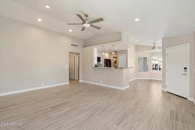 Building Photo - 8835 W Michelle Dr