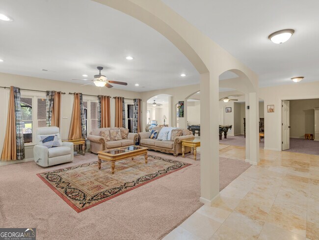 Building Photo - 1695 Whitley Rd