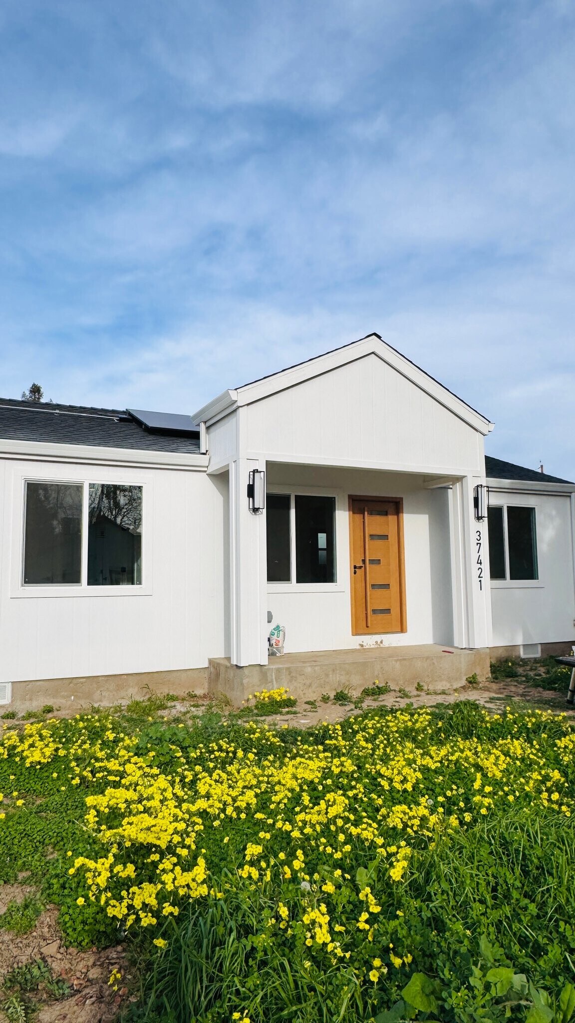 Building Photo - 374 S 21st St