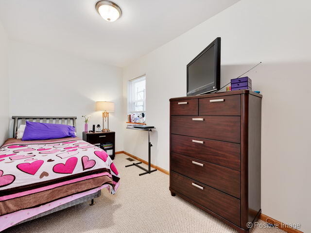 Building Photo - 1636 W Ohio St