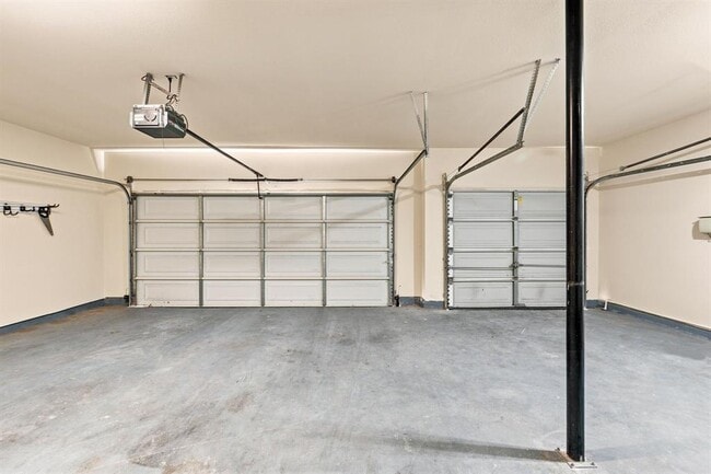 Building Photo - 2909 Arbor Ct