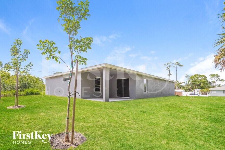 Building Photo - 20431 Mt Prospect Ave