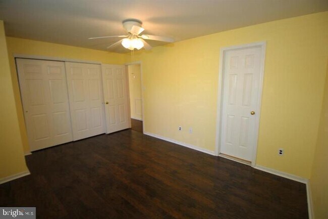 Building Photo - 681 Rose Hollow Dr