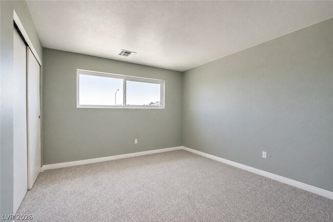Building Photo - 130 Forest Ln