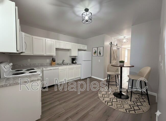 Building Photo - 1232 N Euclid Ave