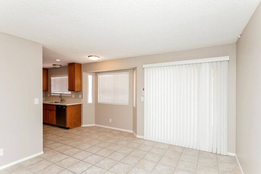 Building Photo - 4259 Hebron Dr