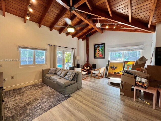 Building Photo - 10220 SW 160th St