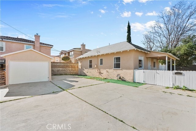 Building Photo - 1445 S Rebecca St