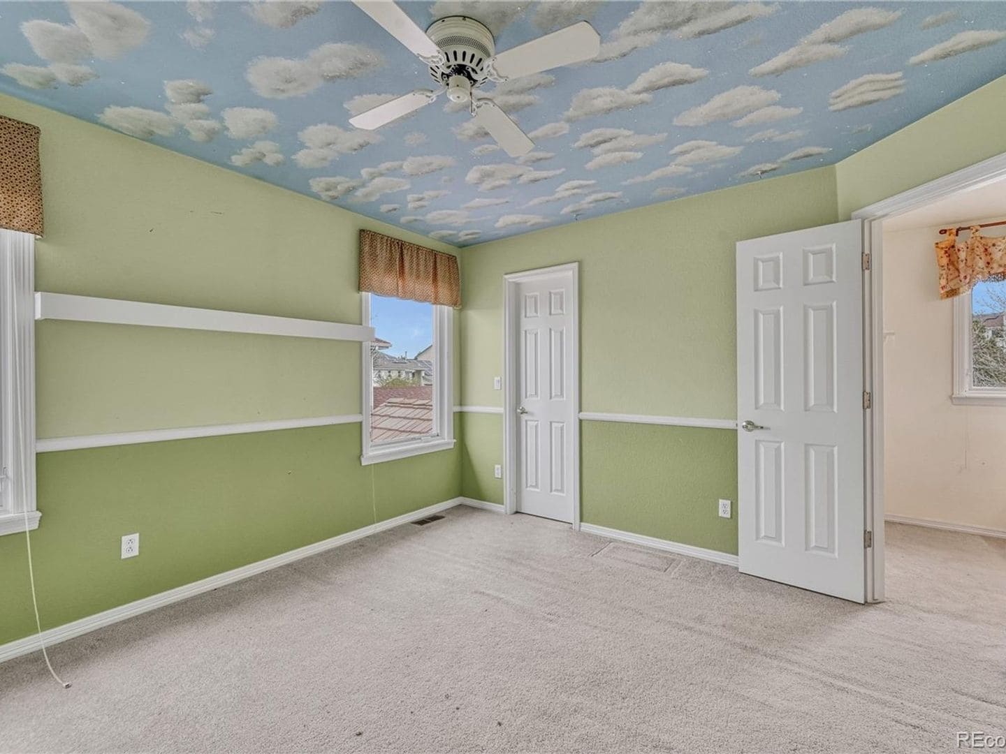 Building Photo - 9215 Ashburn Ct