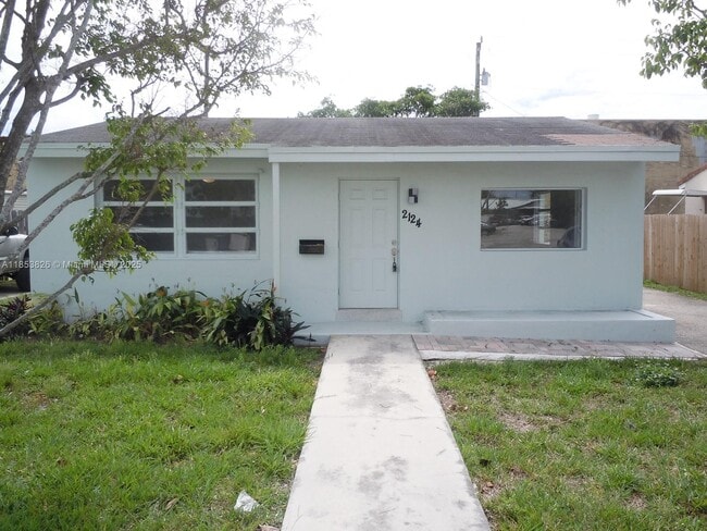 Primary Photo - 2124 Taylor St