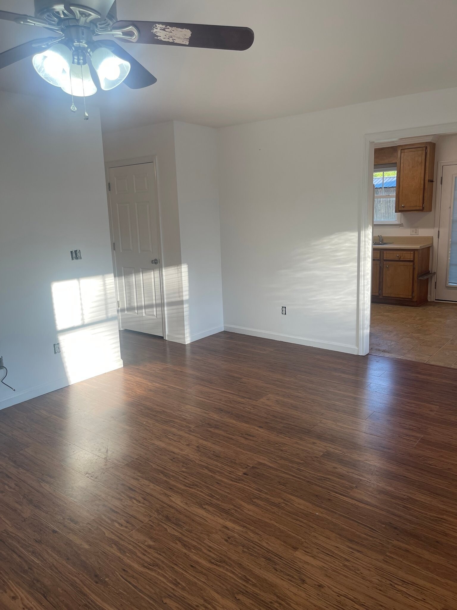 Building Photo - 420 Oconner Ct