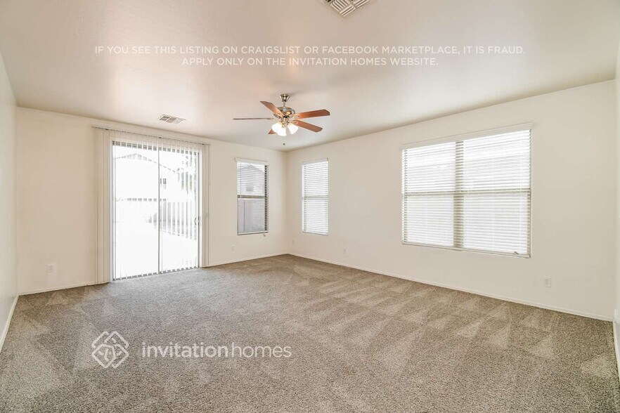 Building Photo - 2186 W Agrarian Hills Dr