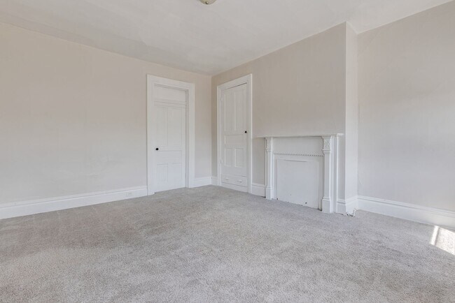 Building Photo - 1783 Arlington Ave