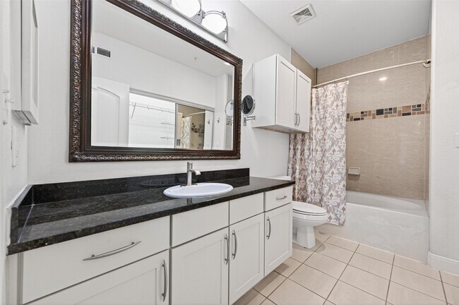 Building Photo - 2299 Lone Star Dr