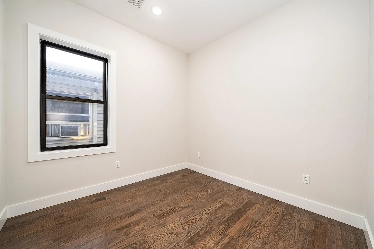 Bedroom 2 - Empty - 99 Hague St