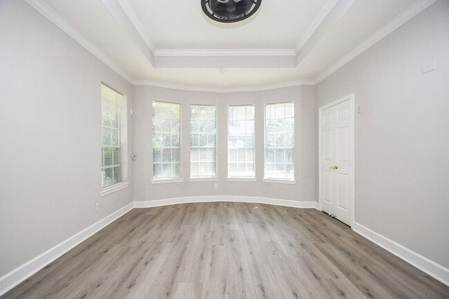 Building Photo - 1803 Red Bud Ln